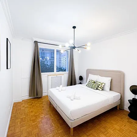 Appartamento 6pers-balcony-paris 12-hopital Trousseau *